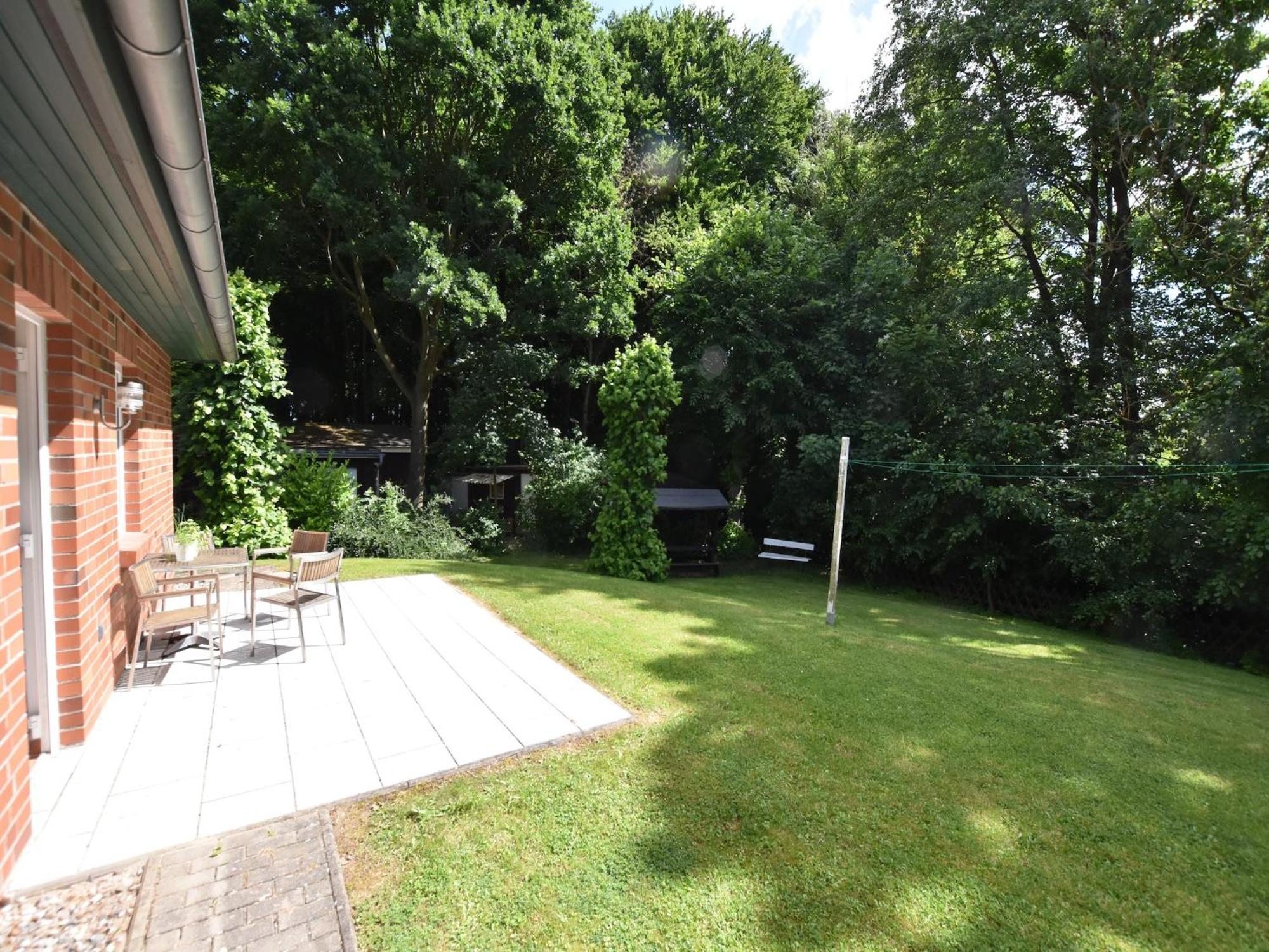 Farm Holiday Home In Damshagen With Garden 클뤼츠 외부 사진