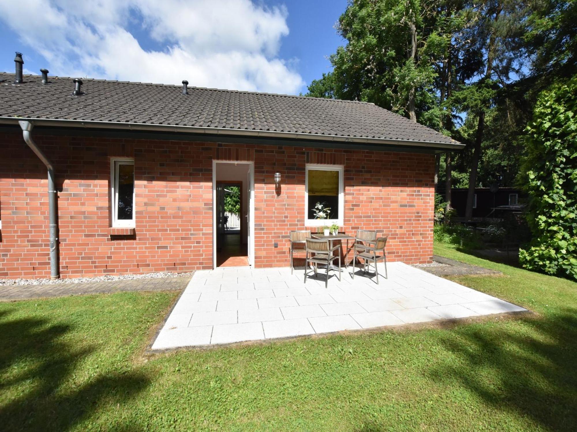 Farm Holiday Home In Damshagen With Garden 클뤼츠 외부 사진