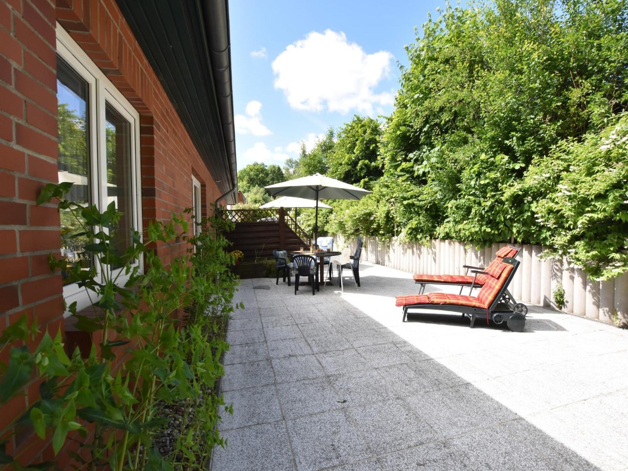 Farm Holiday Home In Damshagen With Garden 클뤼츠 외부 사진